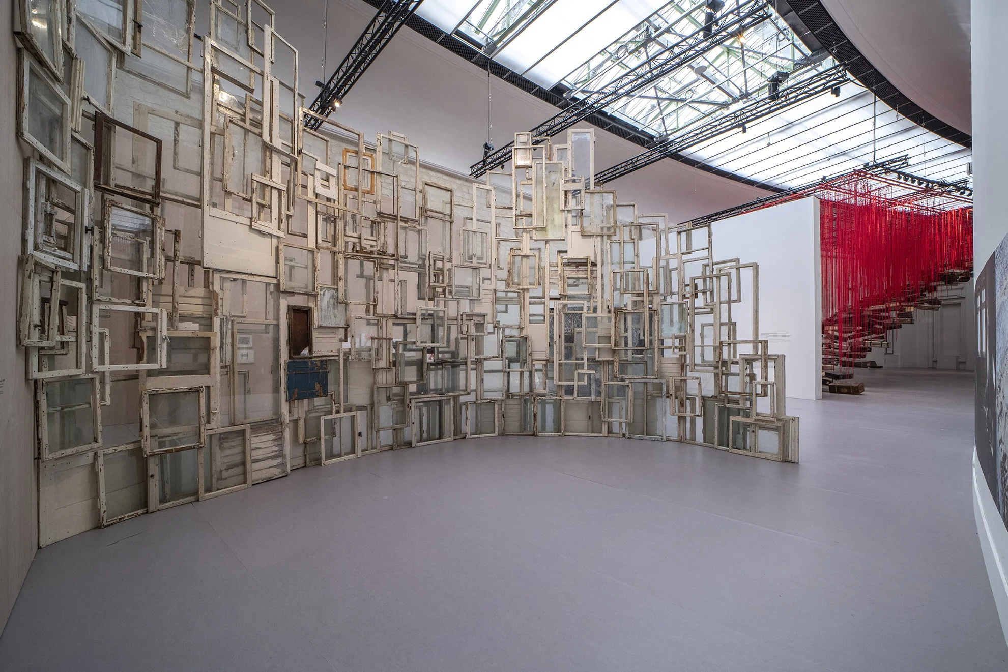 塩田千春　Chiharu Shiota CHIHARU SHIOTA–塩田千春